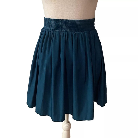 American Apparel Dresses & Skirts - American Apparel Skater Elastic Waist Mini Skirt Teal Circle Sz XS/S